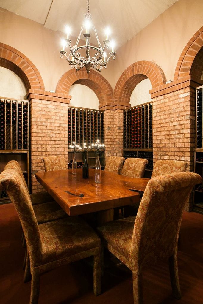 An alternate interior view of the Library Room at Potomac Point Winery